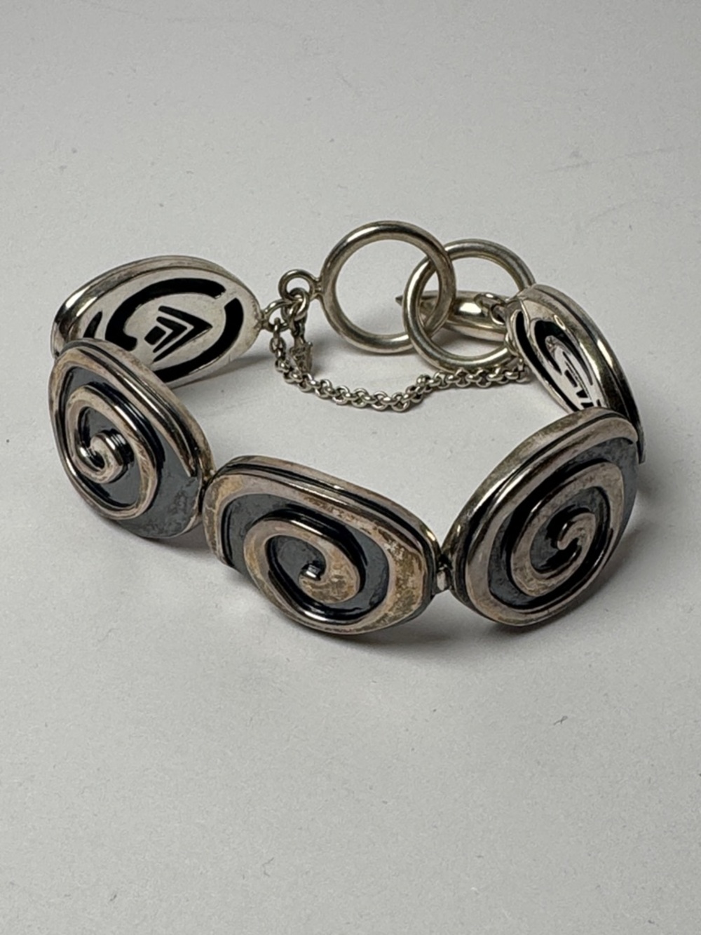 SILPADA Retired Sterling Spiral Link Bracelet in Black Silver‎ 925 Toggle Clasp